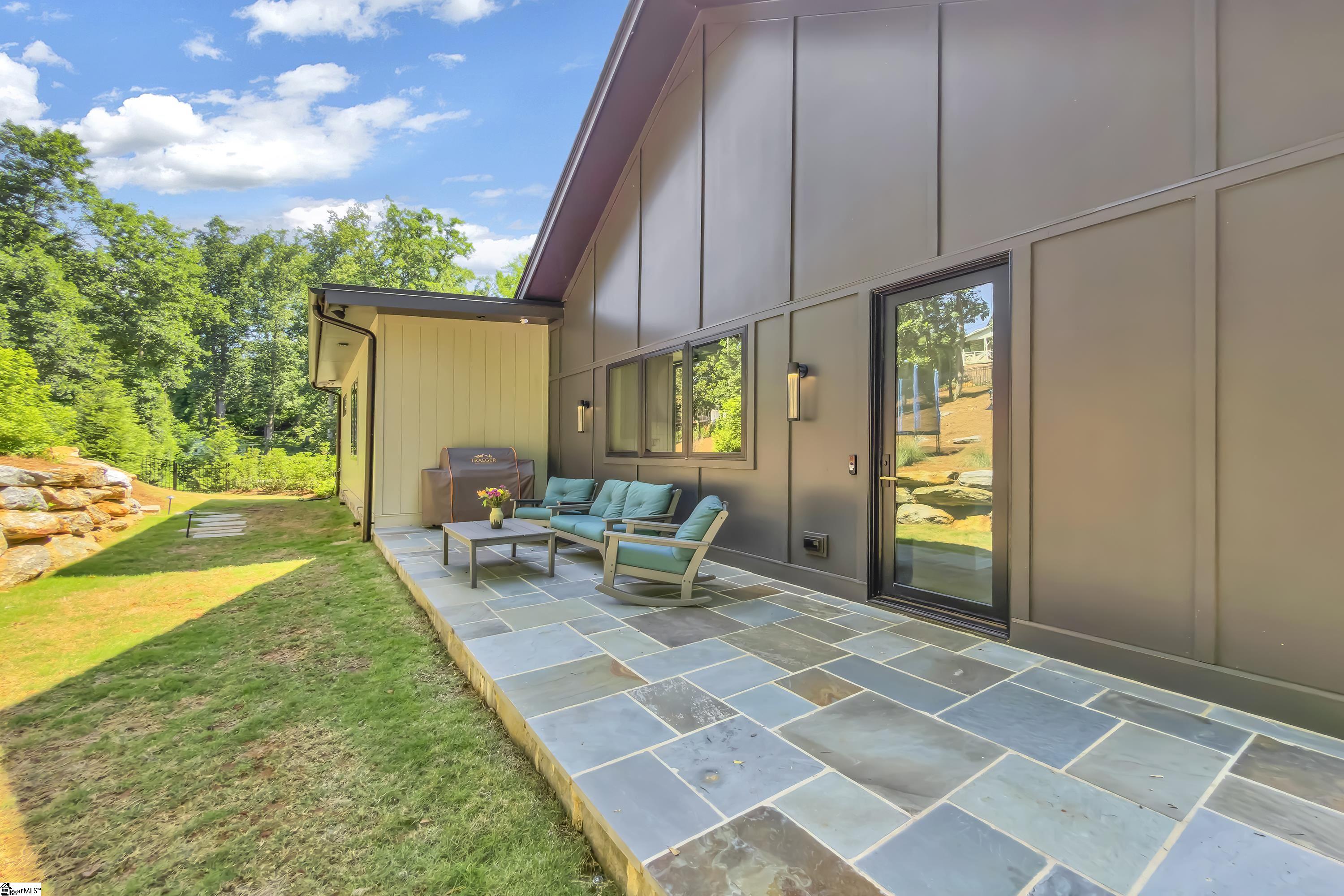 725 Bennett Street Greenville, SC 29609