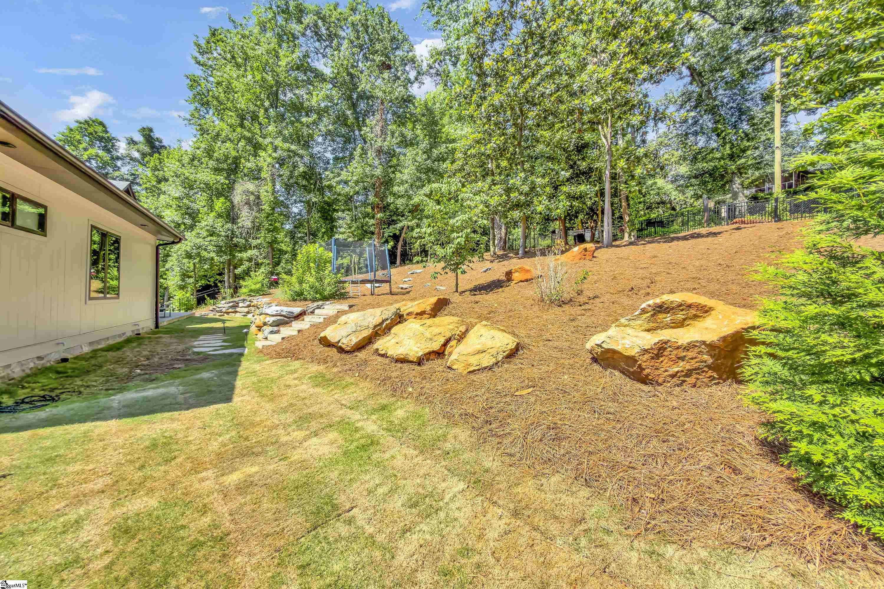 725 Bennett Street Greenville, SC 29609