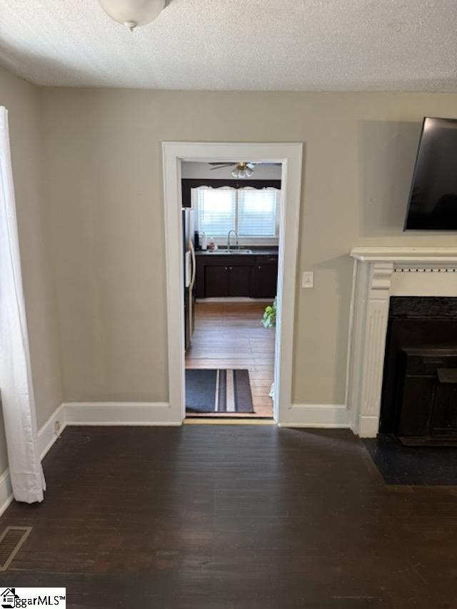 15570 Us Highway Enoree, SC 29335