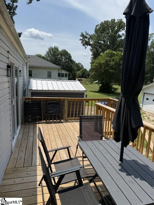 15570 Us Highway Enoree, SC 29335