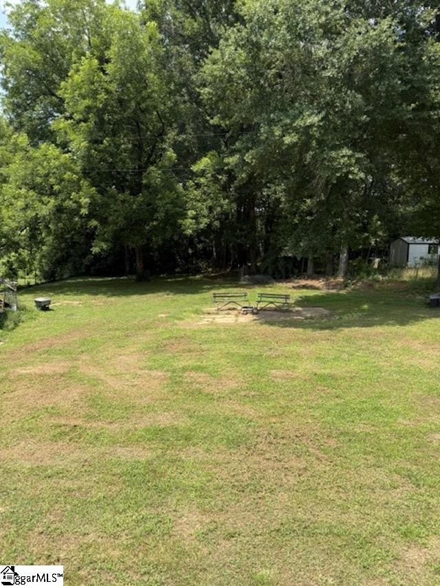 15570 Us Highway Enoree, SC 29335