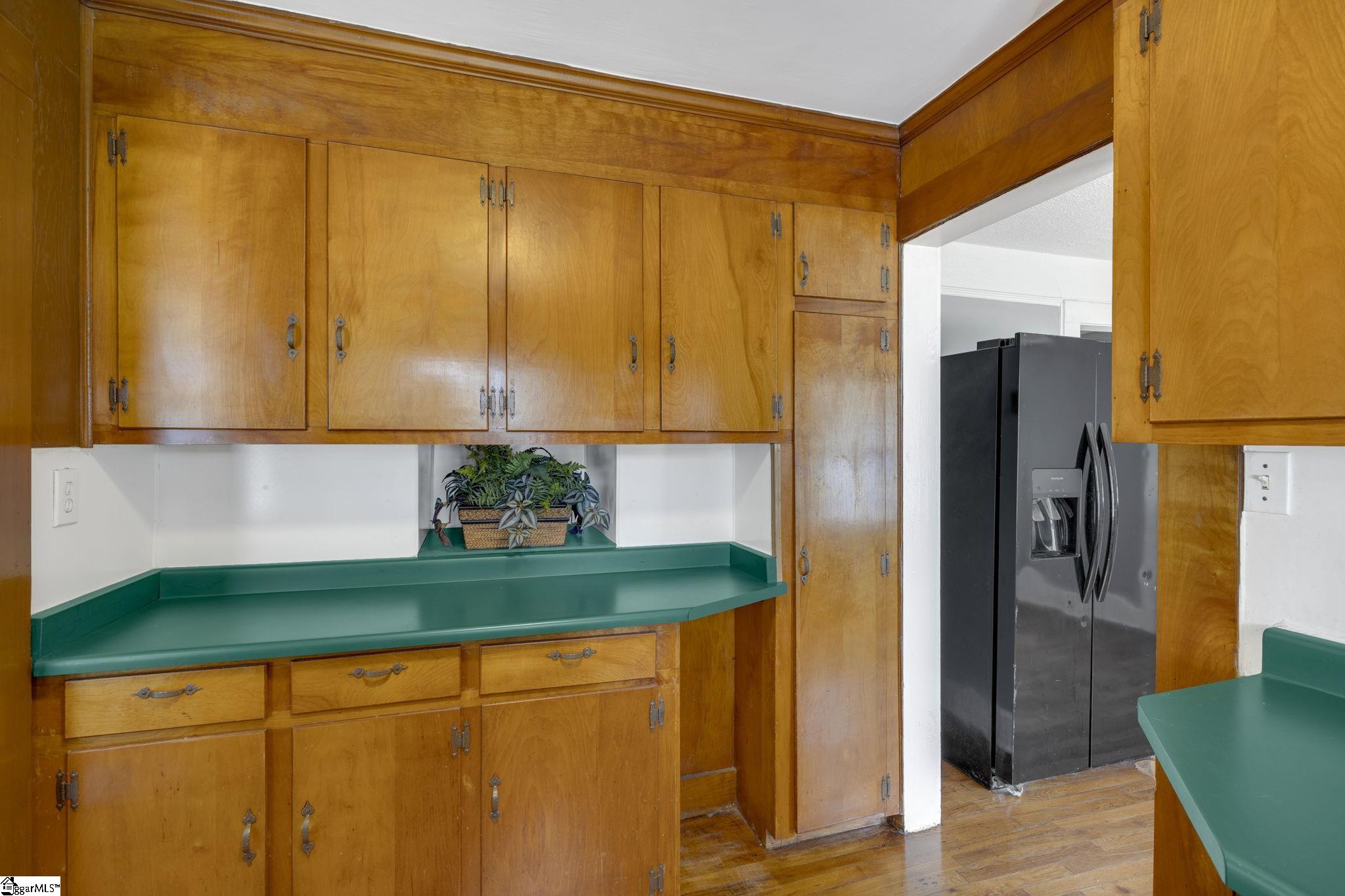 107 W Marion Road Greenville, SC 29617