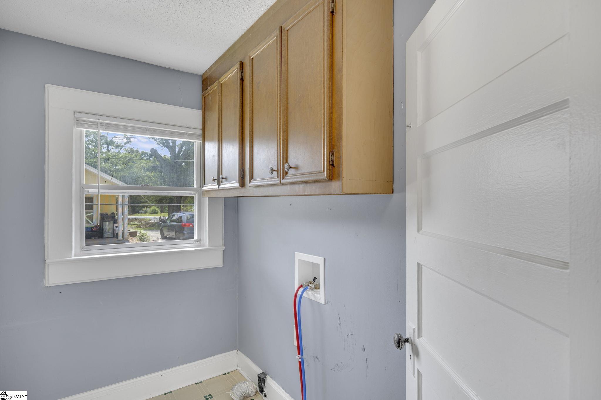 107 W Marion Road Greenville, SC 29617