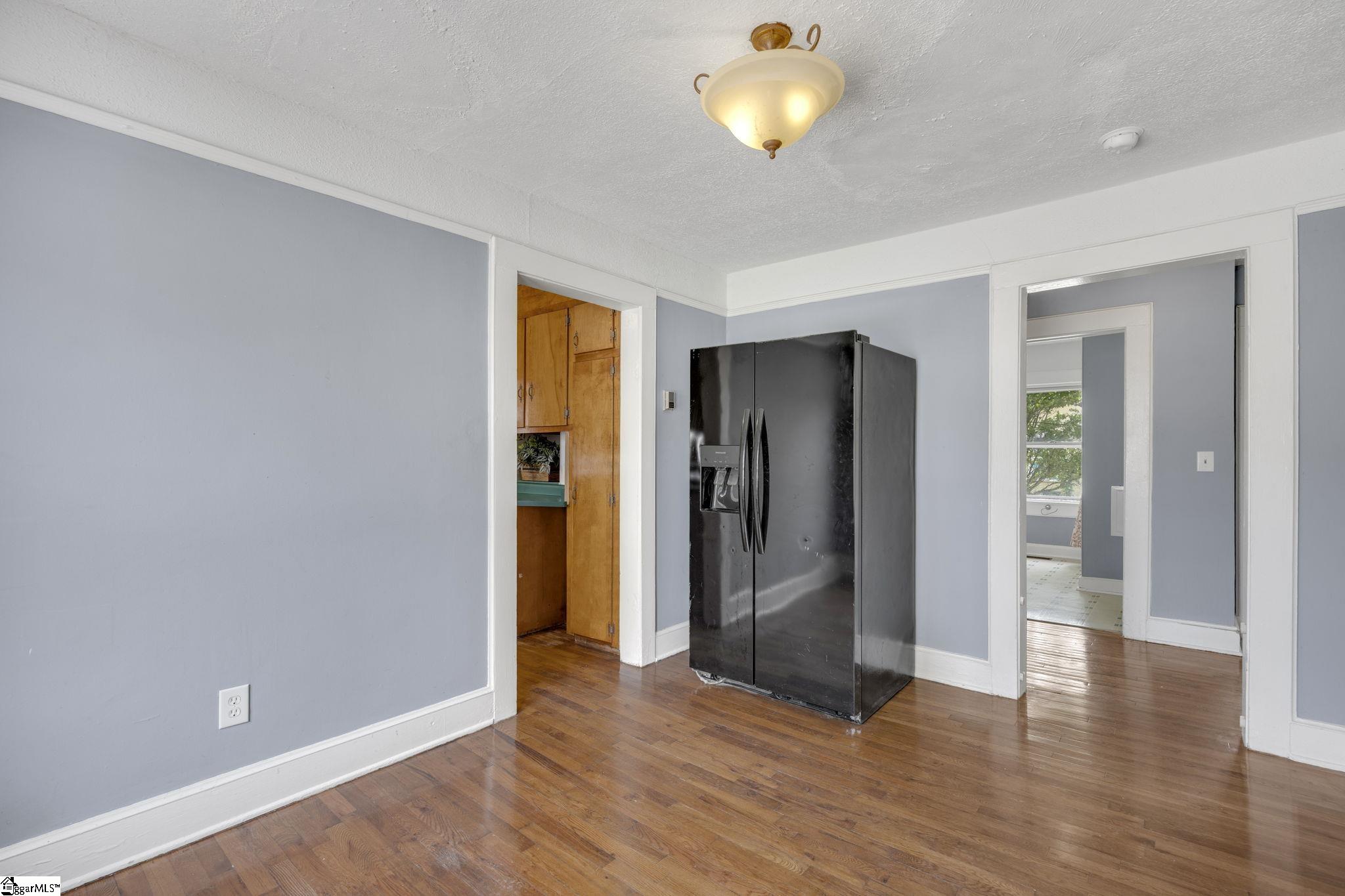 107 W Marion Road Greenville, SC 29617