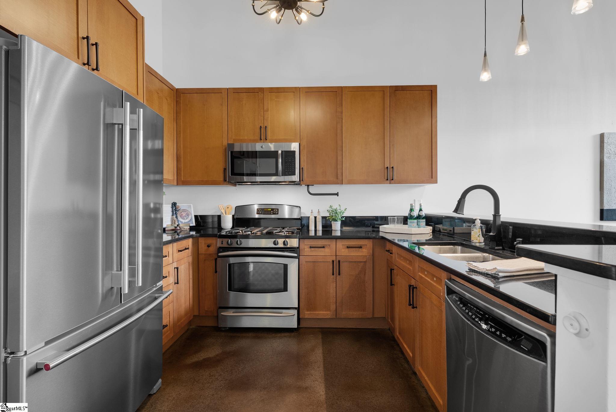 400 Mills Avenue UNIT Unit 212 Greenville, SC 29605