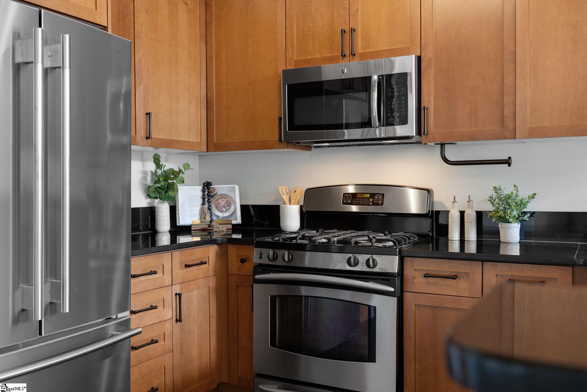 400 Mills Avenue UNIT Unit 212 Greenville, SC 29605