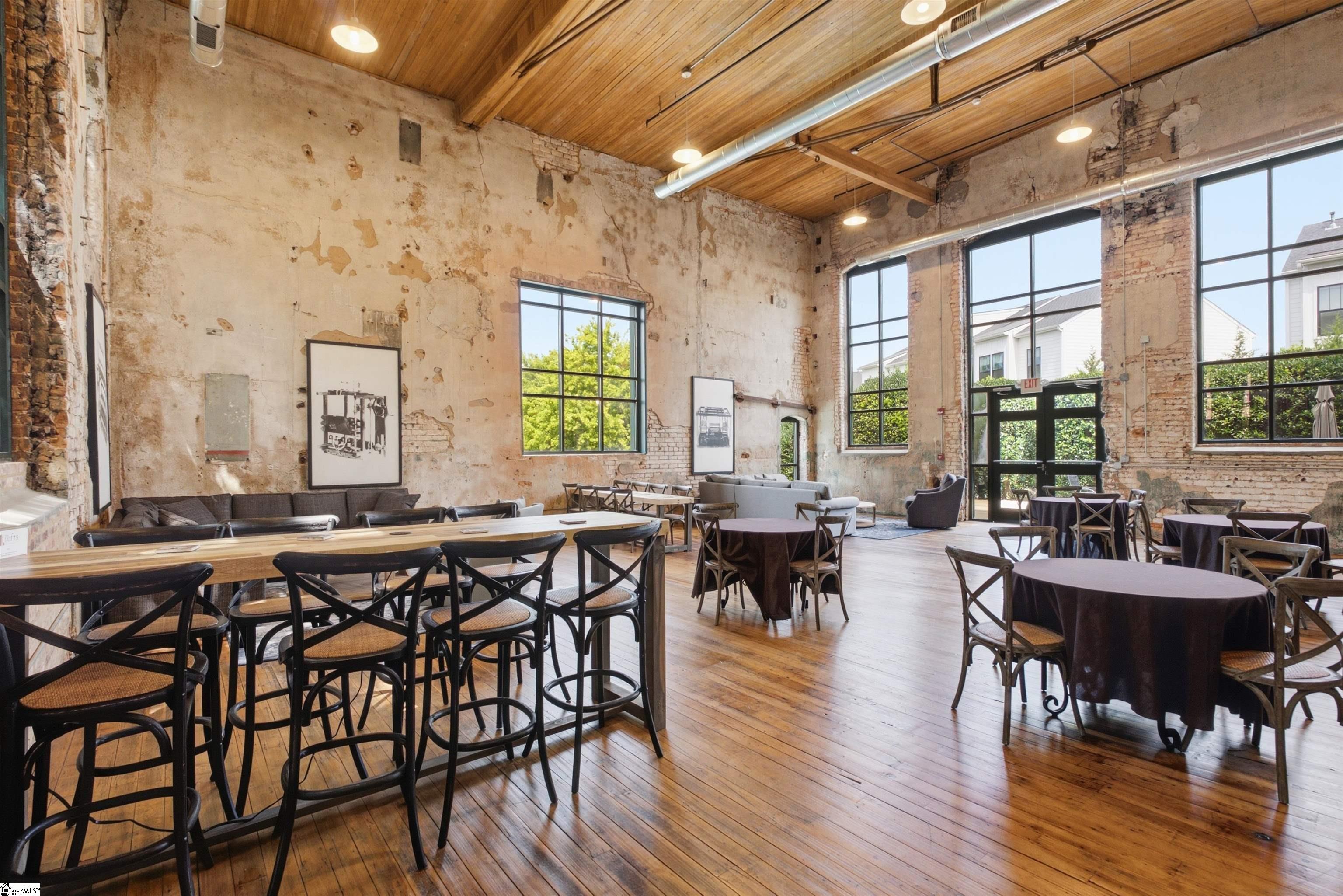 400 Mills Avenue UNIT Unit 212 Greenville, SC 29605