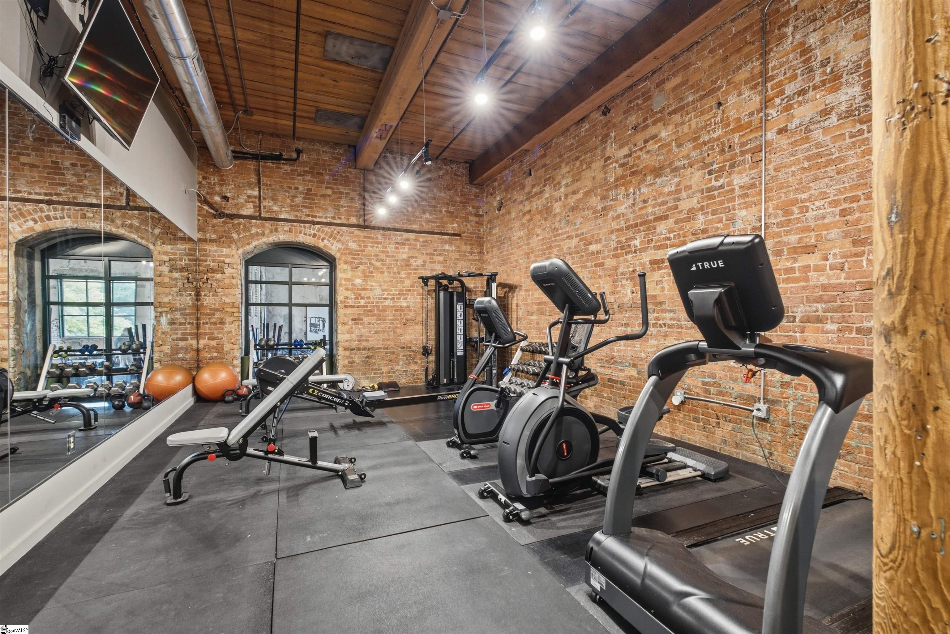 400 Mills Avenue UNIT Unit 212 Greenville, SC 29605