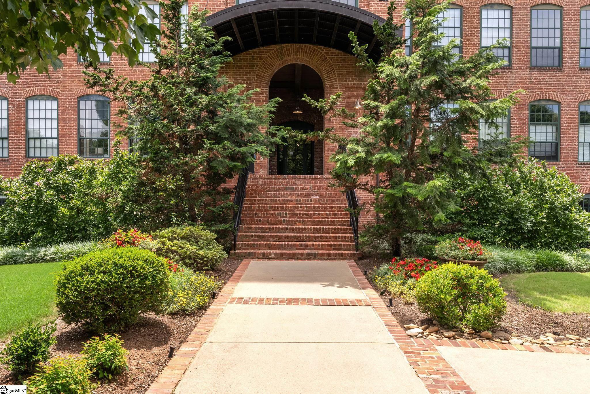 400 Mills Avenue UNIT Unit 212 Greenville, SC 29605