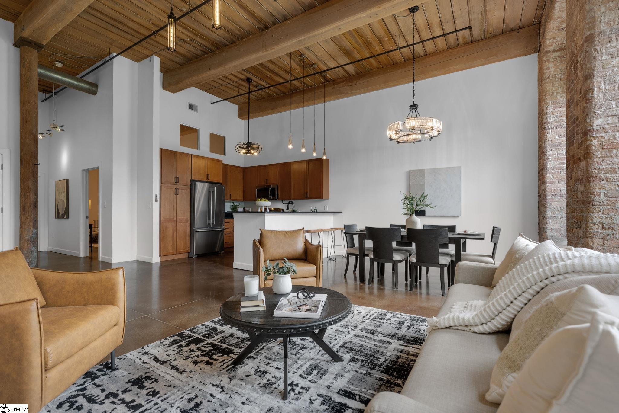 400 Mills Avenue UNIT Unit 212 Greenville, SC 29605