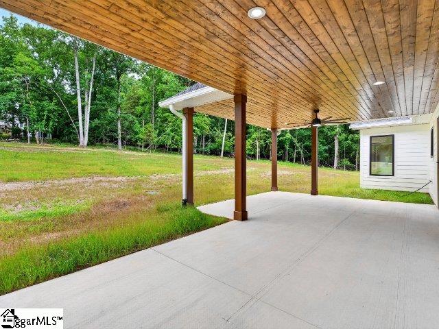 501 W Peninsula Drive Laurens, SC 29360