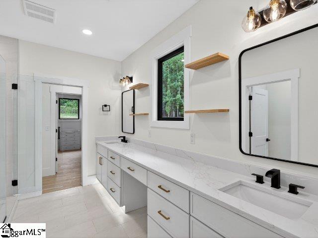501 W Peninsula Drive Laurens, SC 29360