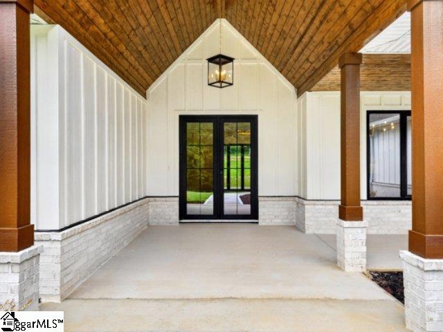 501 W Peninsula Drive Laurens, SC 29360