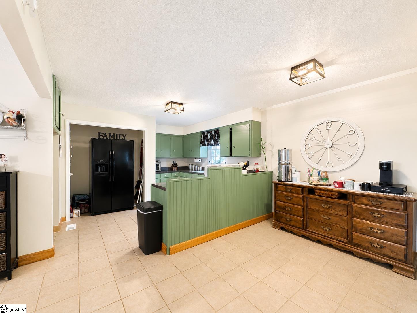 220 Millwood Lane Wellford, SC 29385