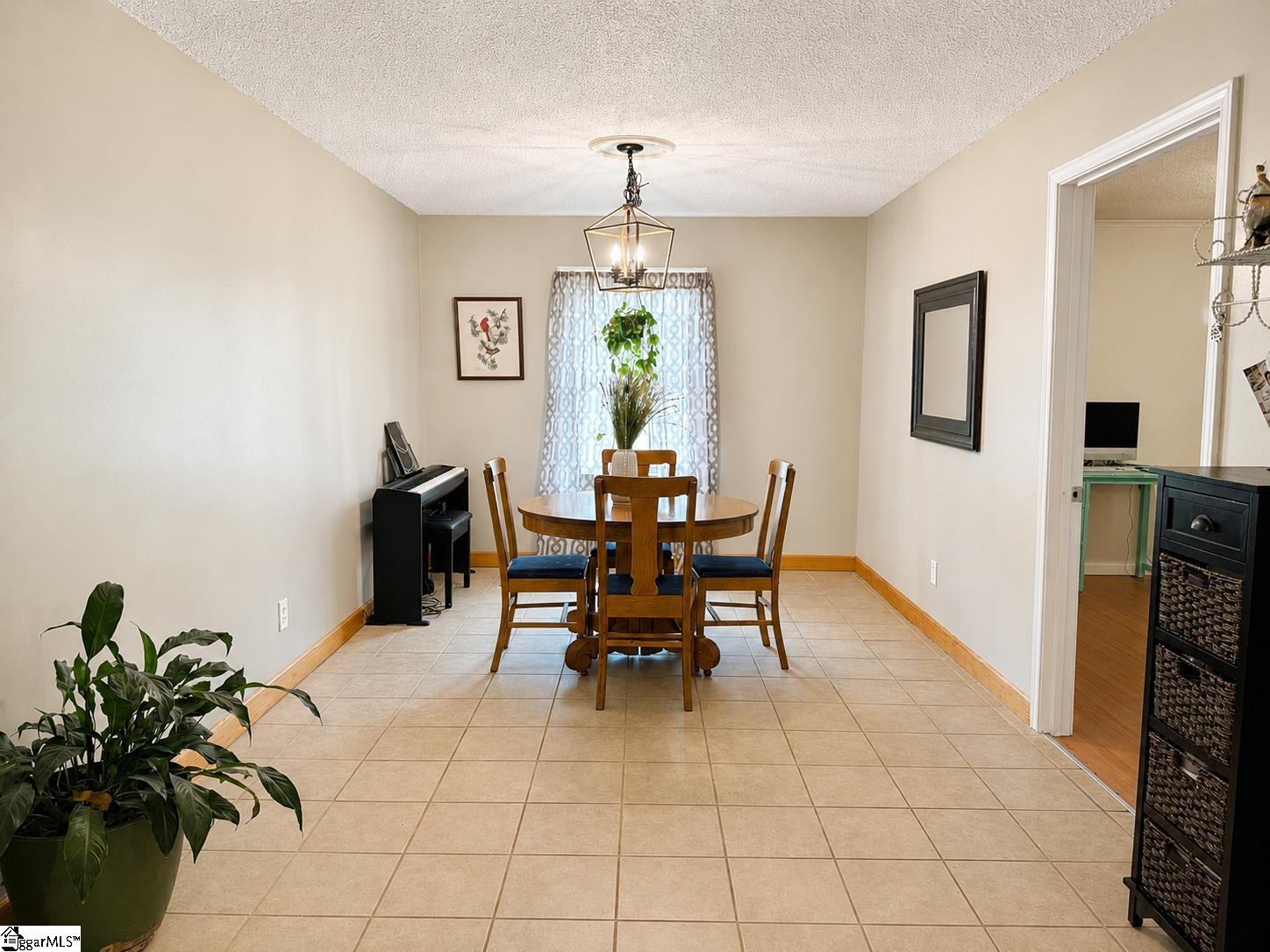 220 Millwood Lane Wellford, SC 29385