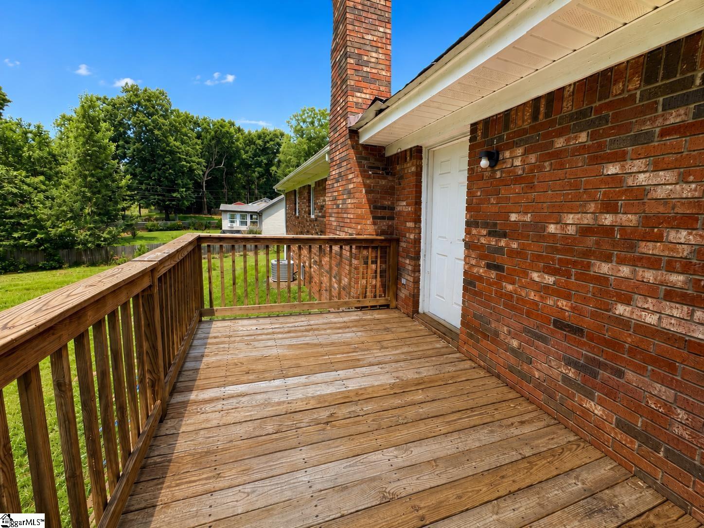 220 Millwood Lane Wellford, SC 29385
