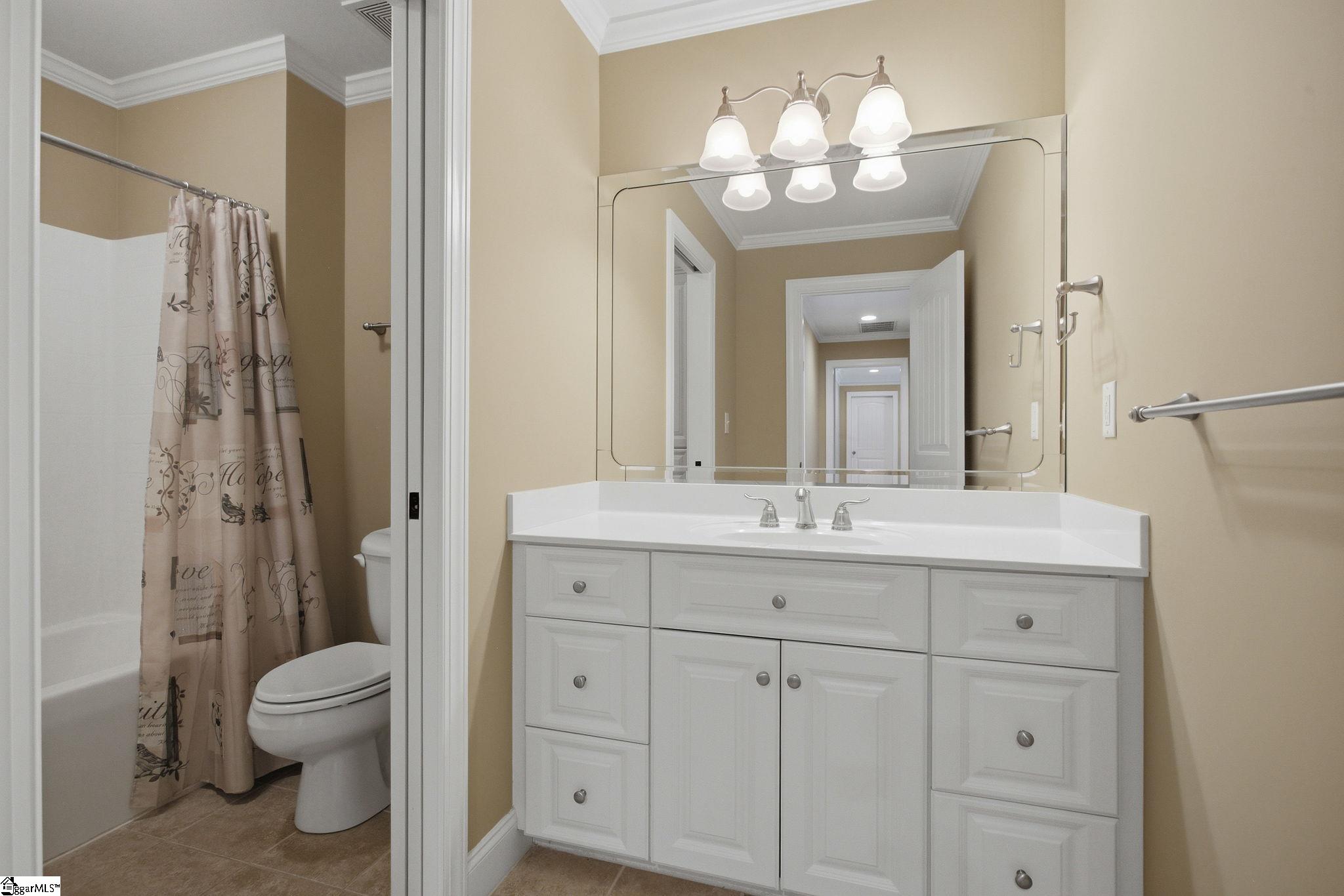 218 Hammetts Glen Way Greer, SC 29650