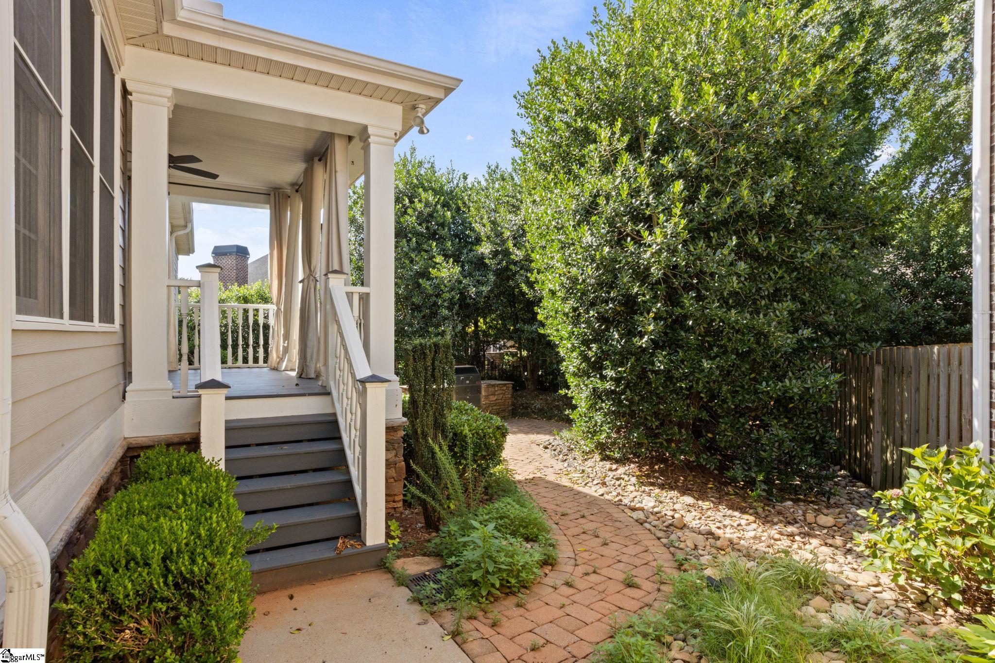 218 Hammetts Glen Way Greer, SC 29650
