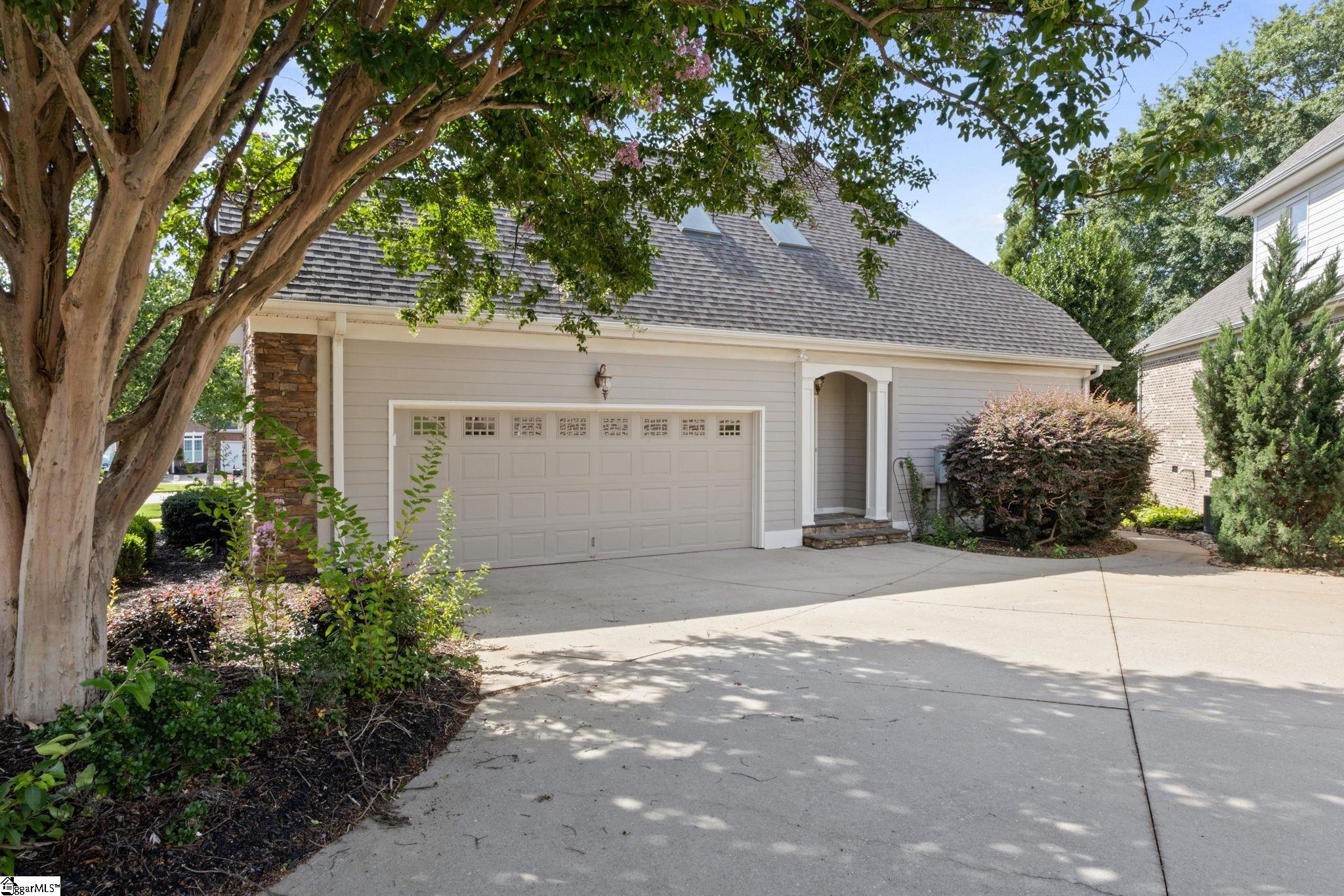 218 Hammetts Glen Way Greer, SC 29650