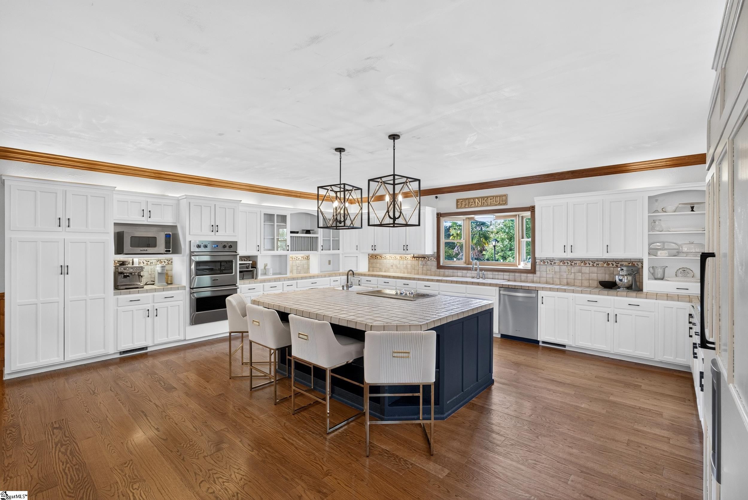 1823 Gowdeysville Road Gaffney, SC 29340