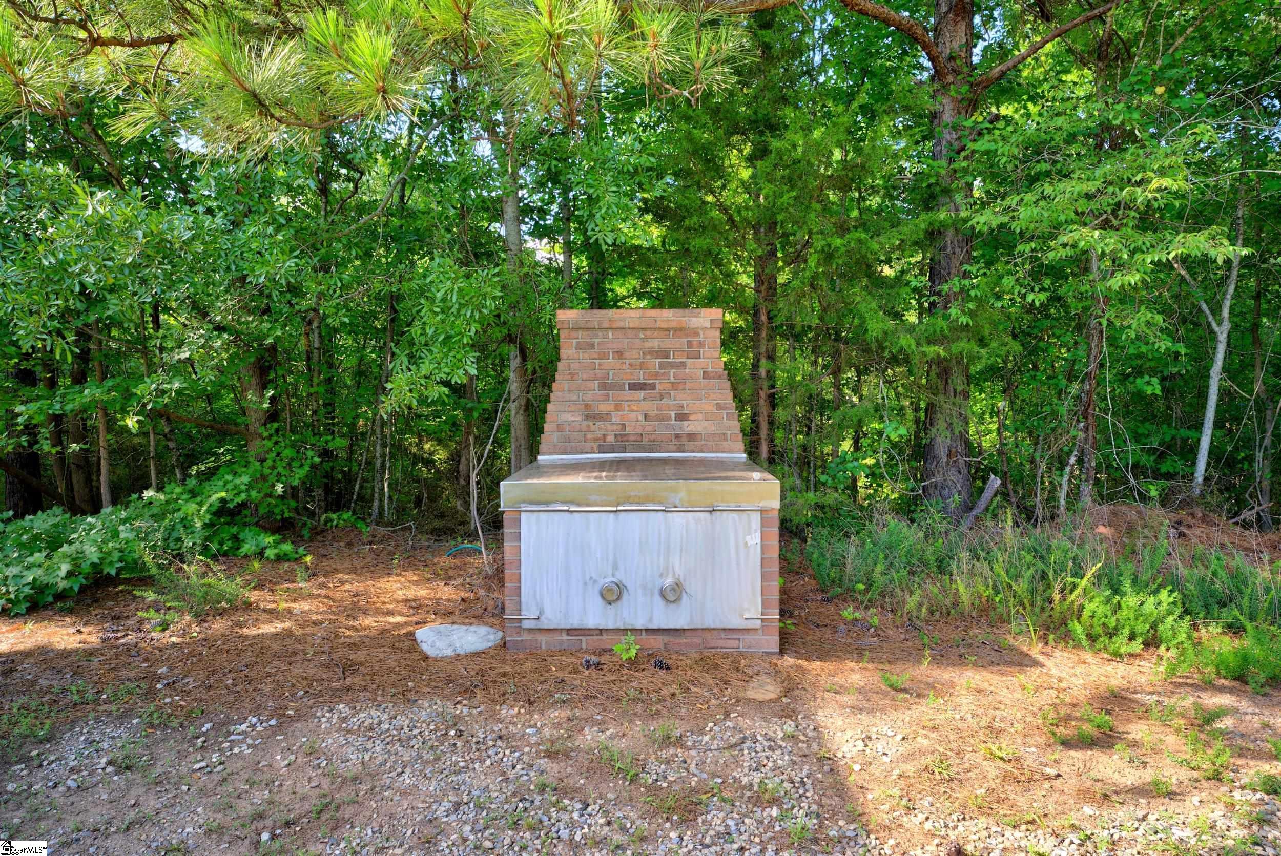 1823 Gowdeysville Road Gaffney, SC 29340