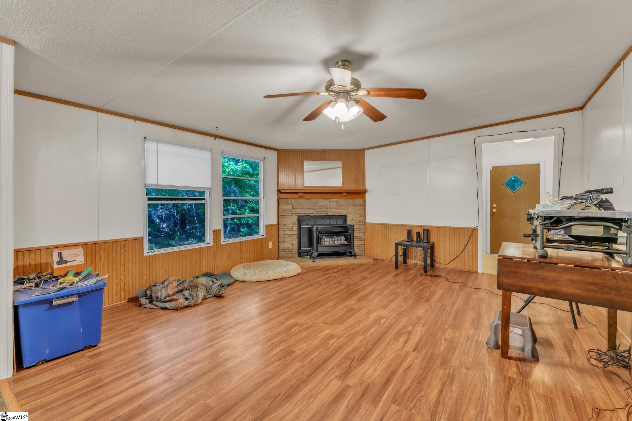 110 Diane Drive Easley, SC 29640