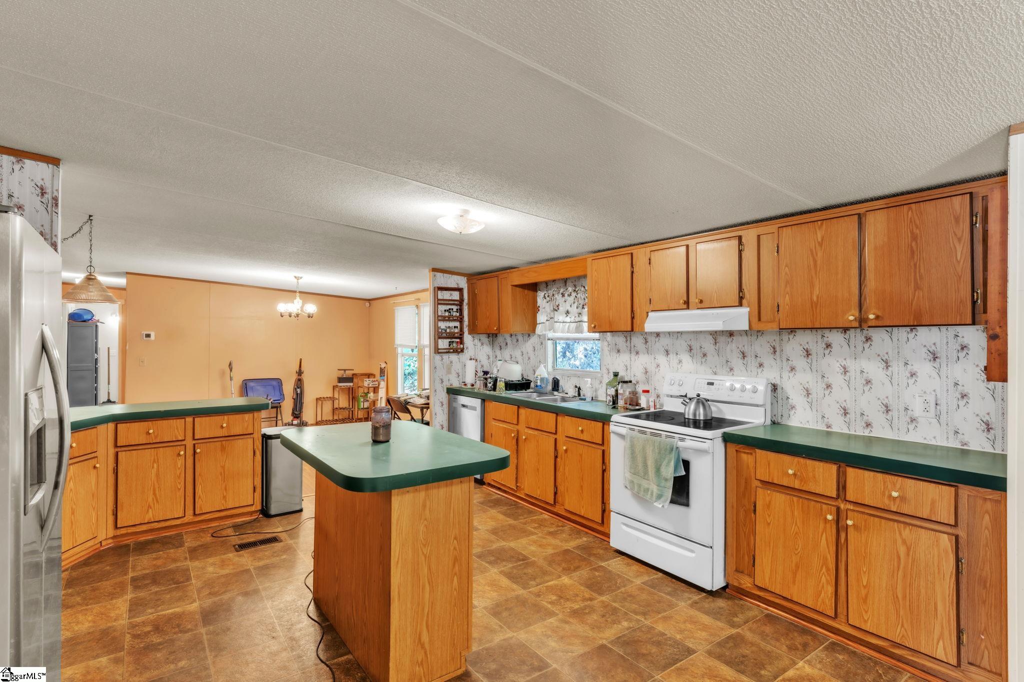 110 Diane Drive Easley, SC 29640