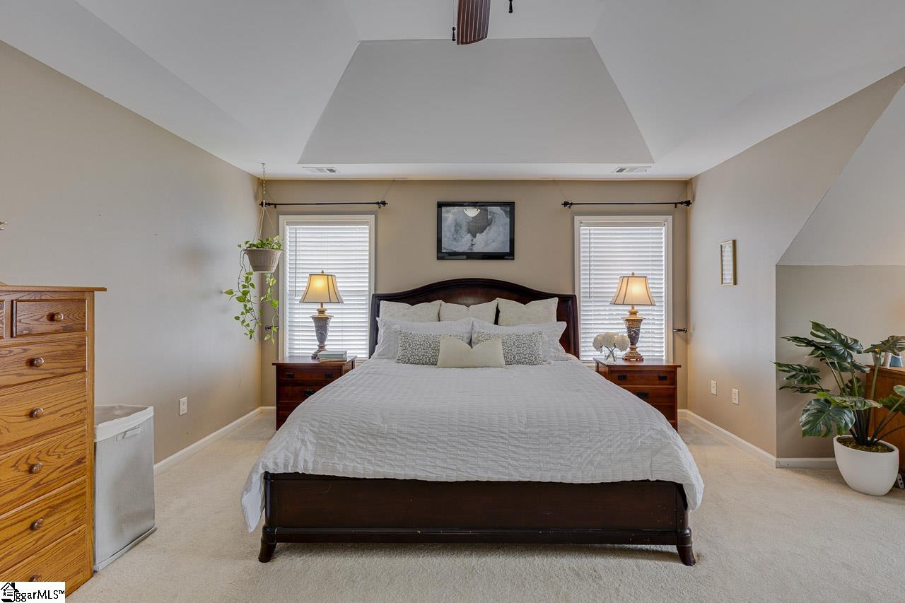 38 Heritage Point Drive Simpsonville, SC 29681