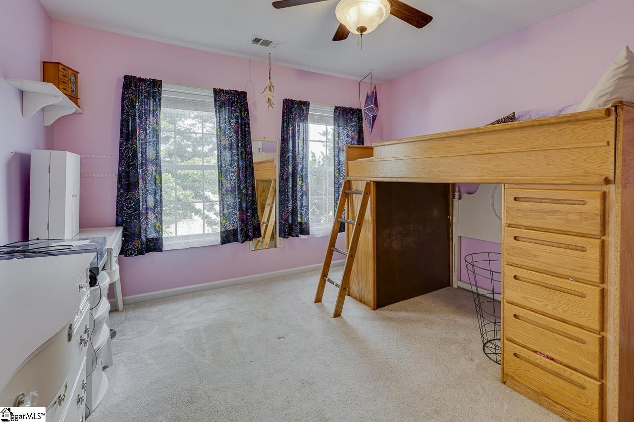 38 Heritage Point Drive Simpsonville, SC 29681
