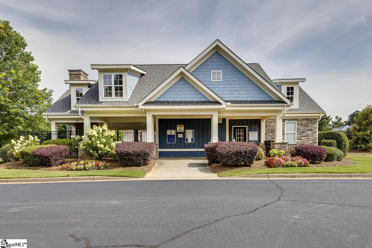 38 Heritage Point Drive Simpsonville, SC 29681