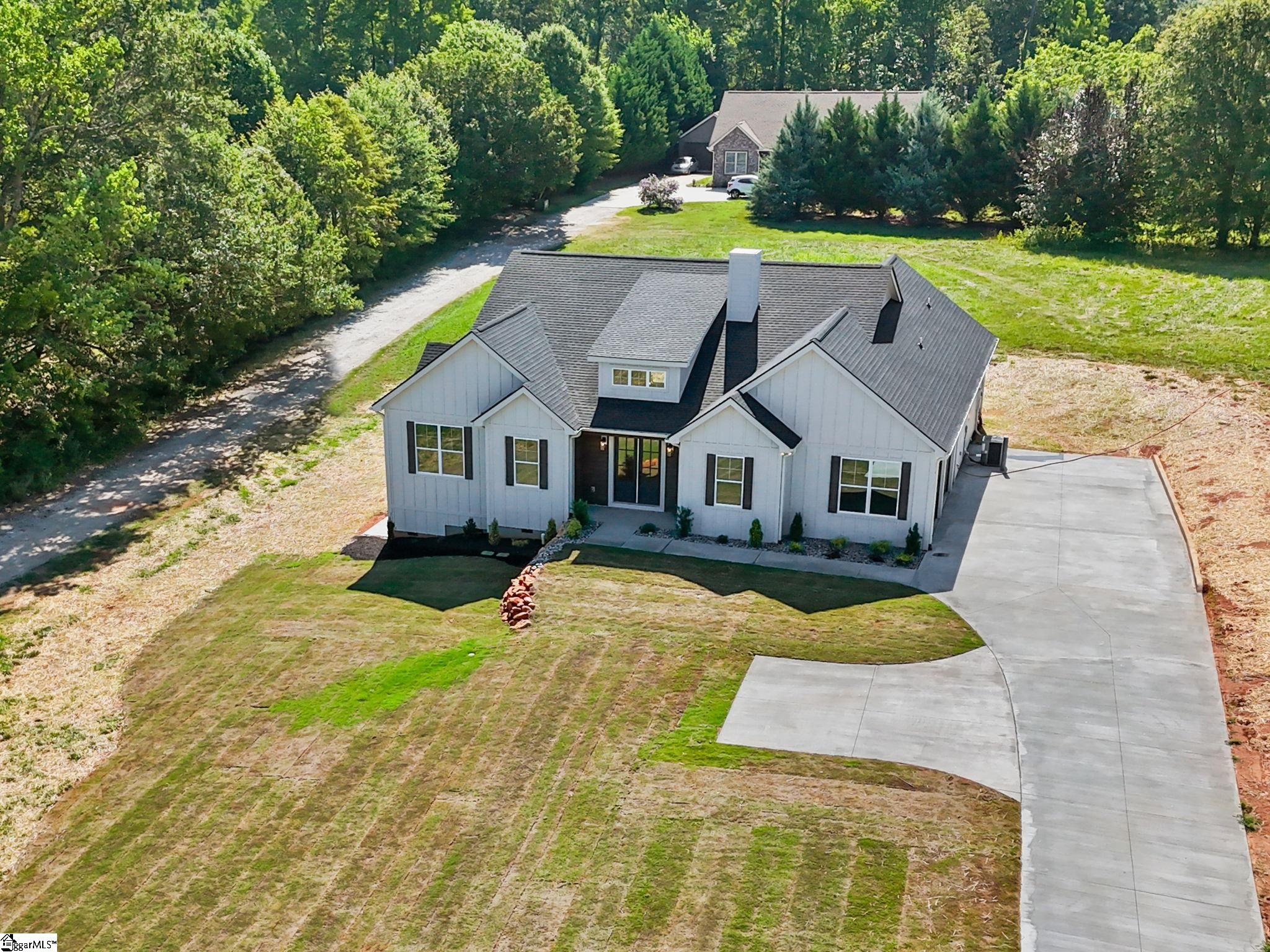 369 Pine Drive Greer, SC 29651
