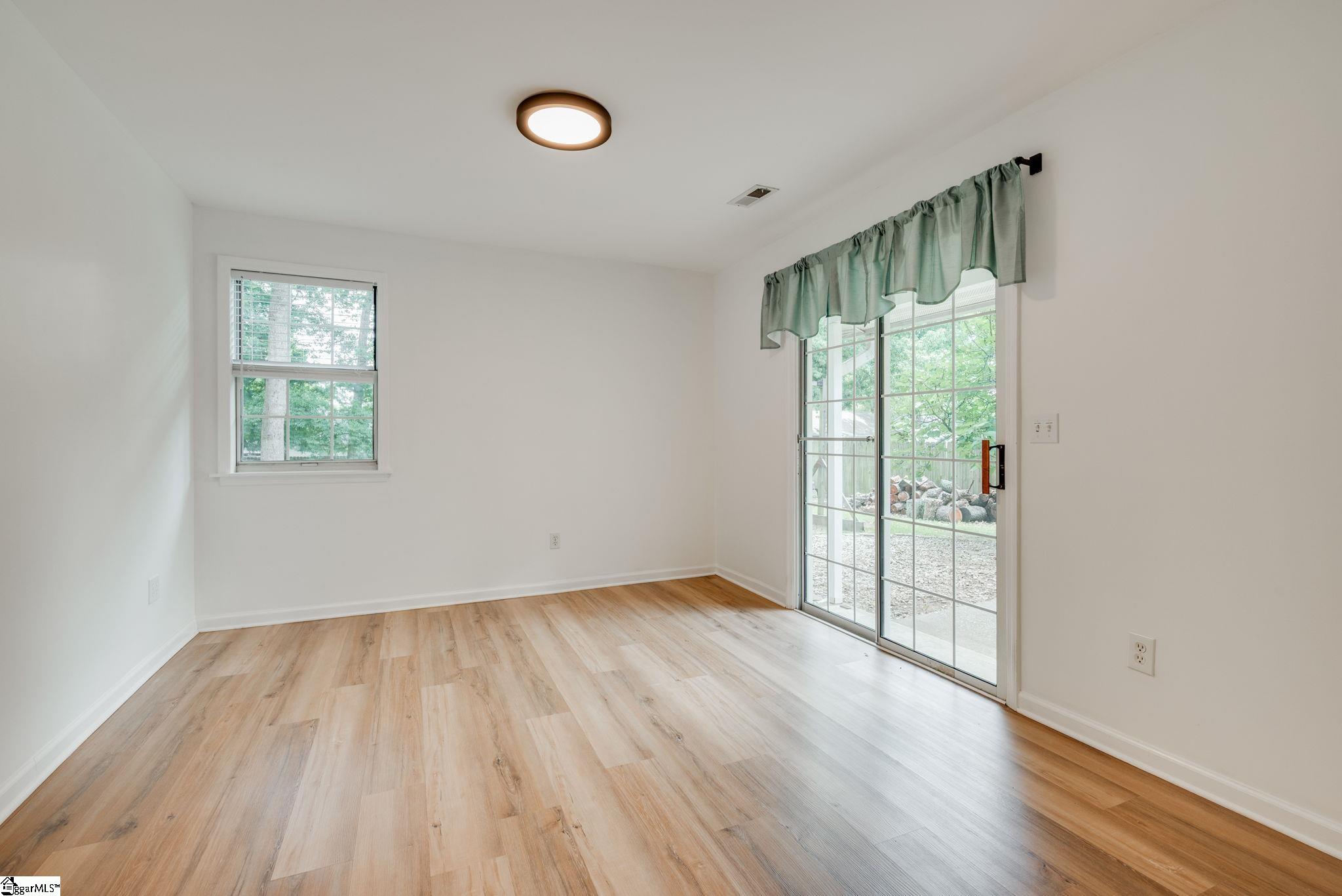 6 Woodharbor Drive Taylors, SC 29687