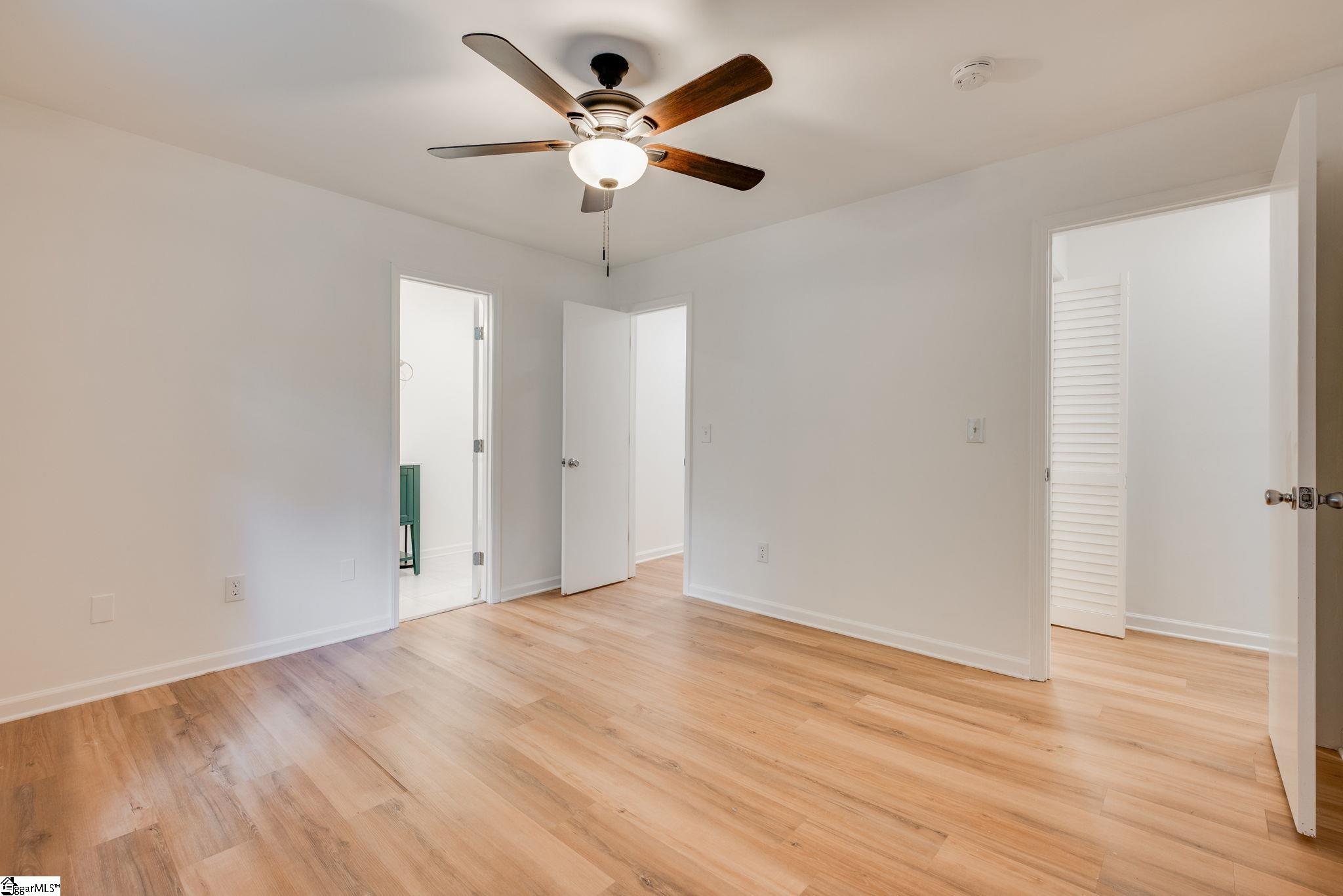 6 Woodharbor Drive Taylors, SC 29687