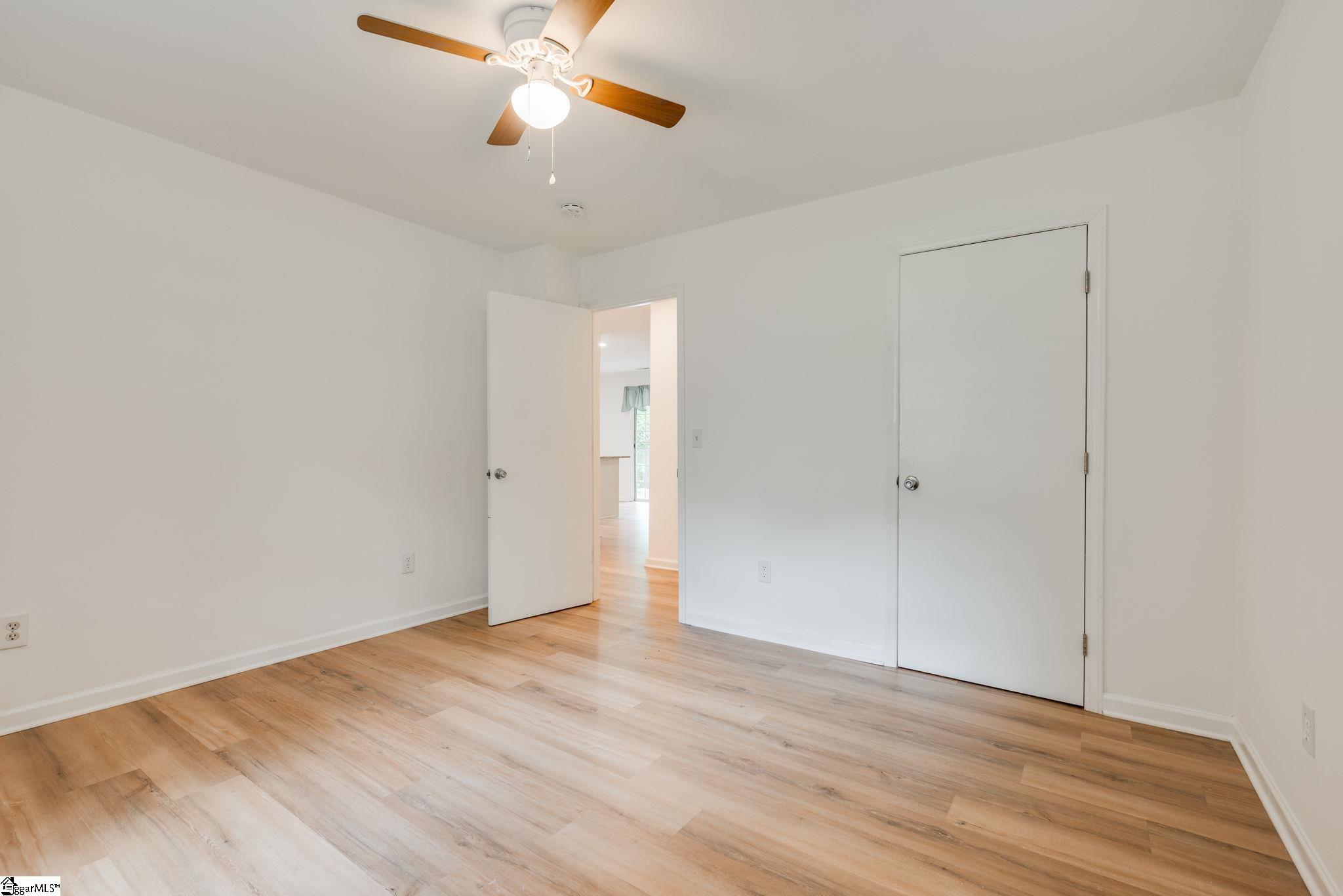 6 Woodharbor Drive Taylors, SC 29687