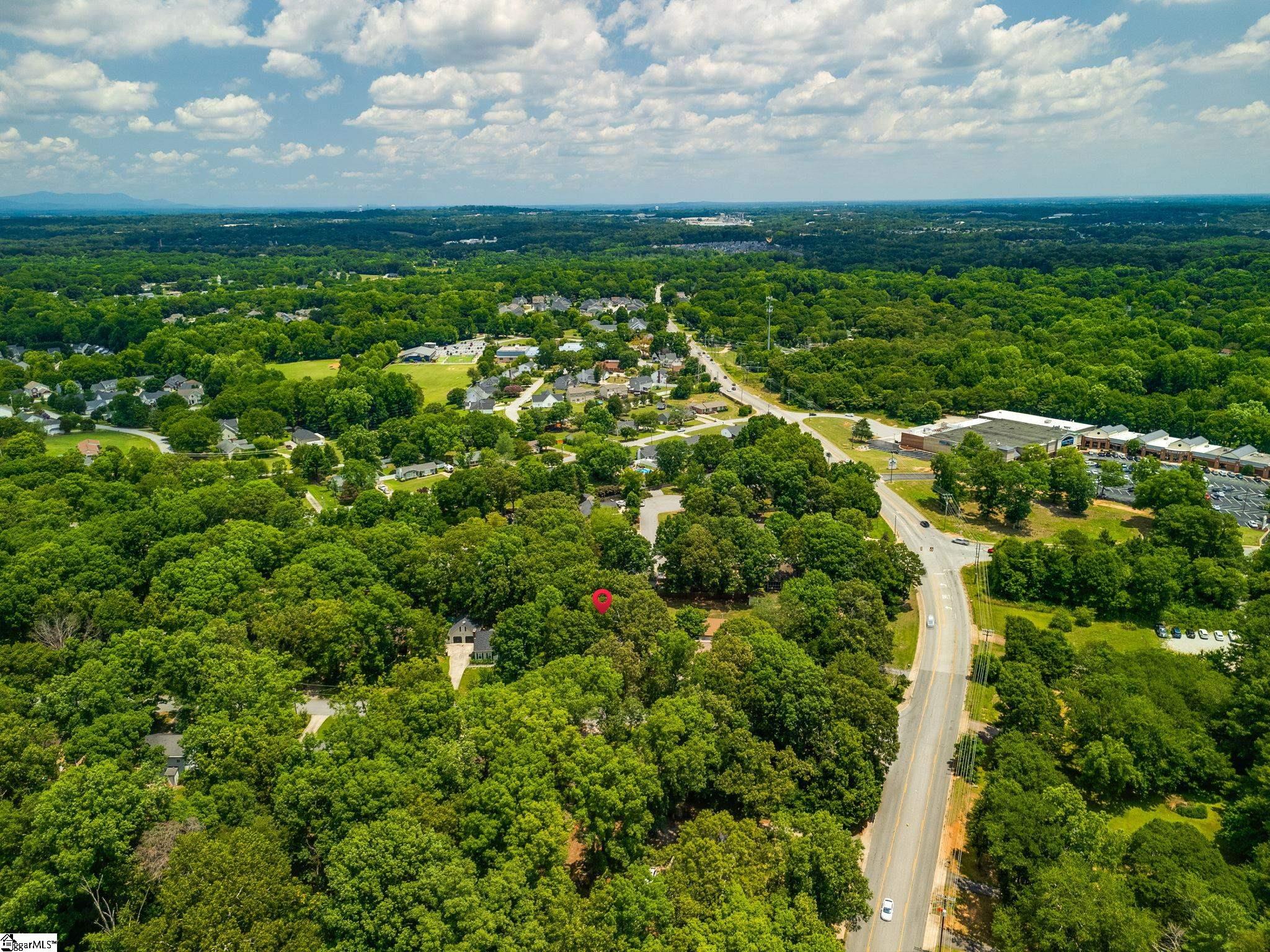 6 Woodharbor Drive Taylors, SC 29687