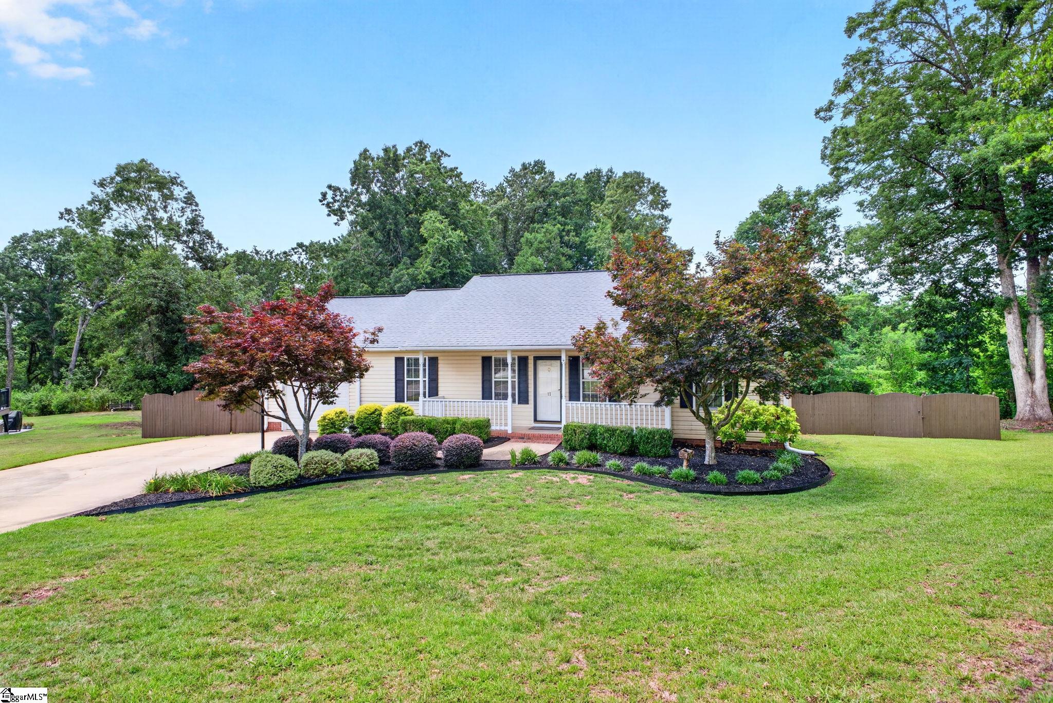 11 Julius Circle Taylors, SC 29687