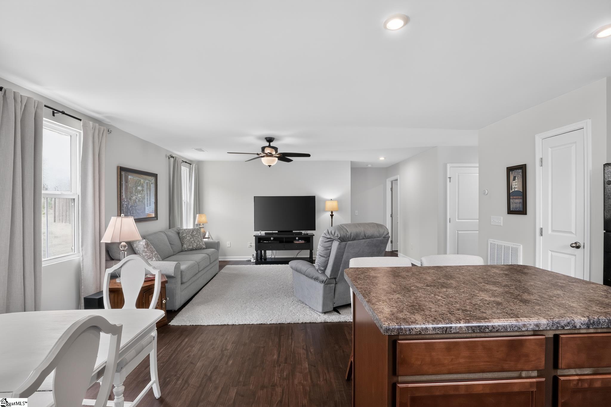 744 Parkside Drive Woodruff, SC 29388