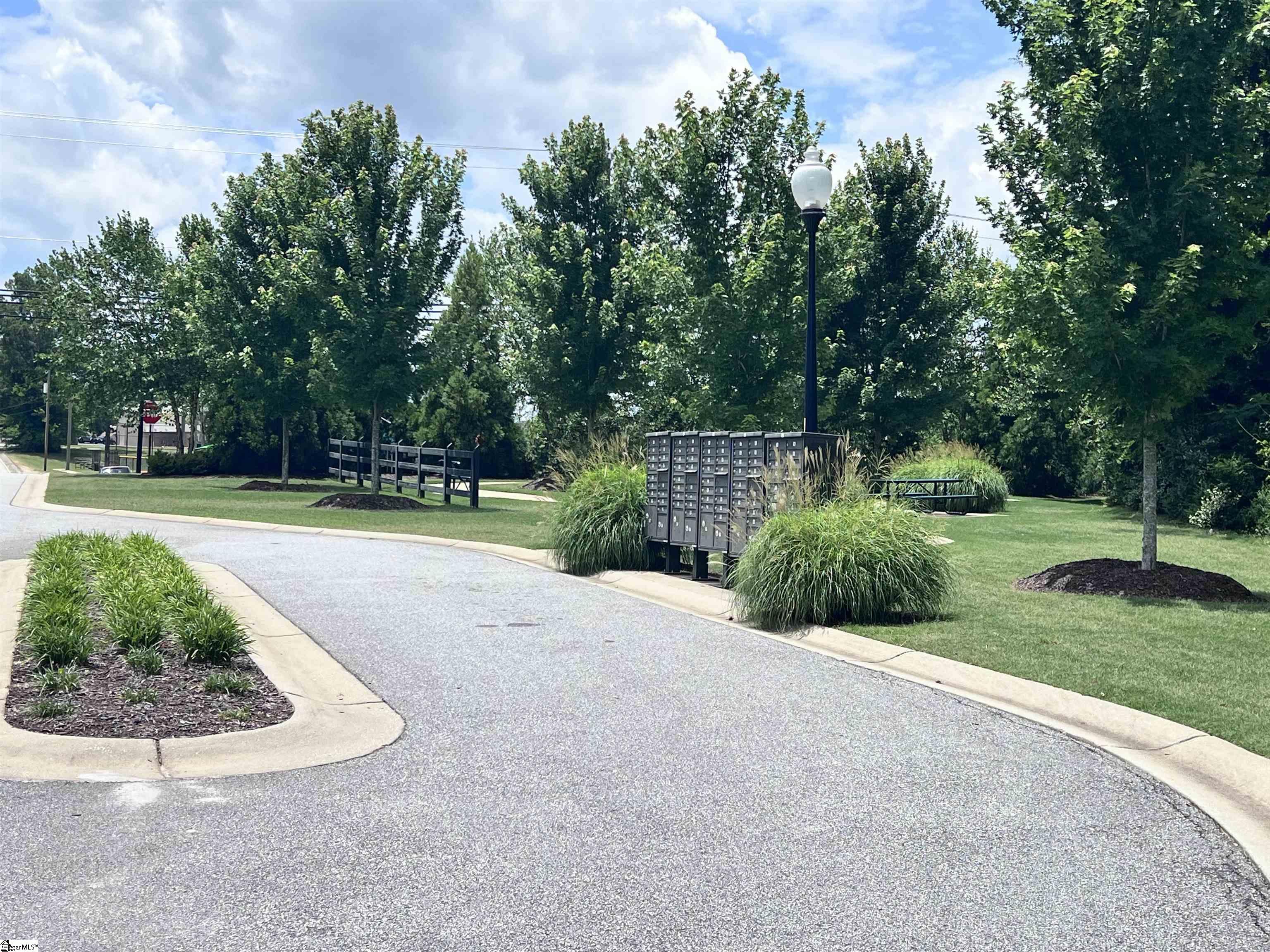 744 Parkside Drive Woodruff, SC 29388