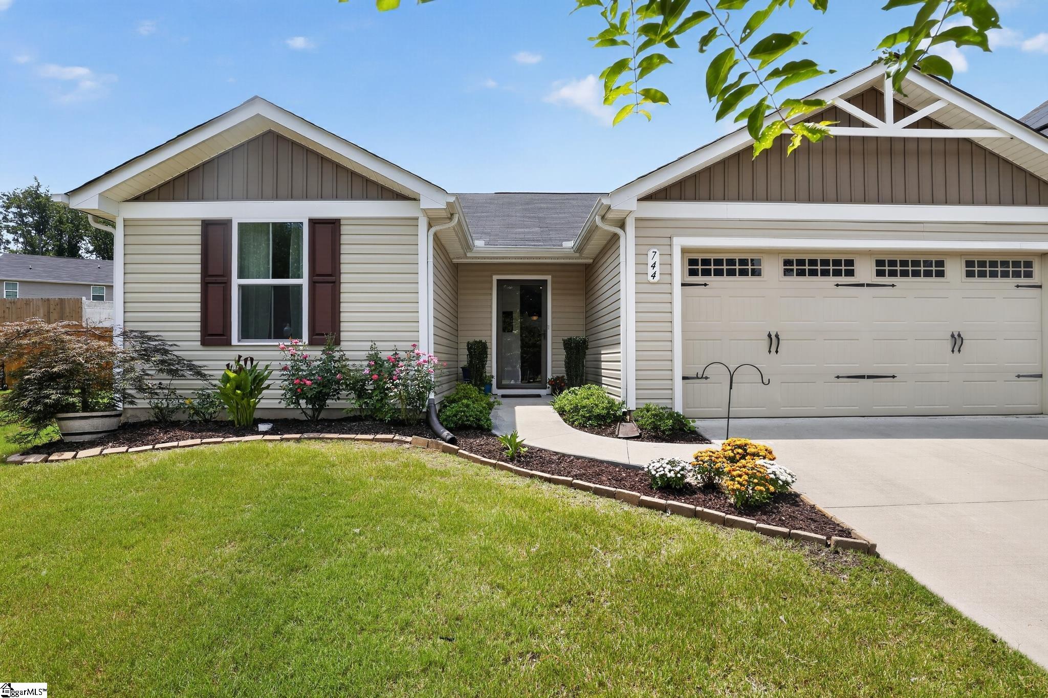 744 Parkside Drive Woodruff, SC 29388