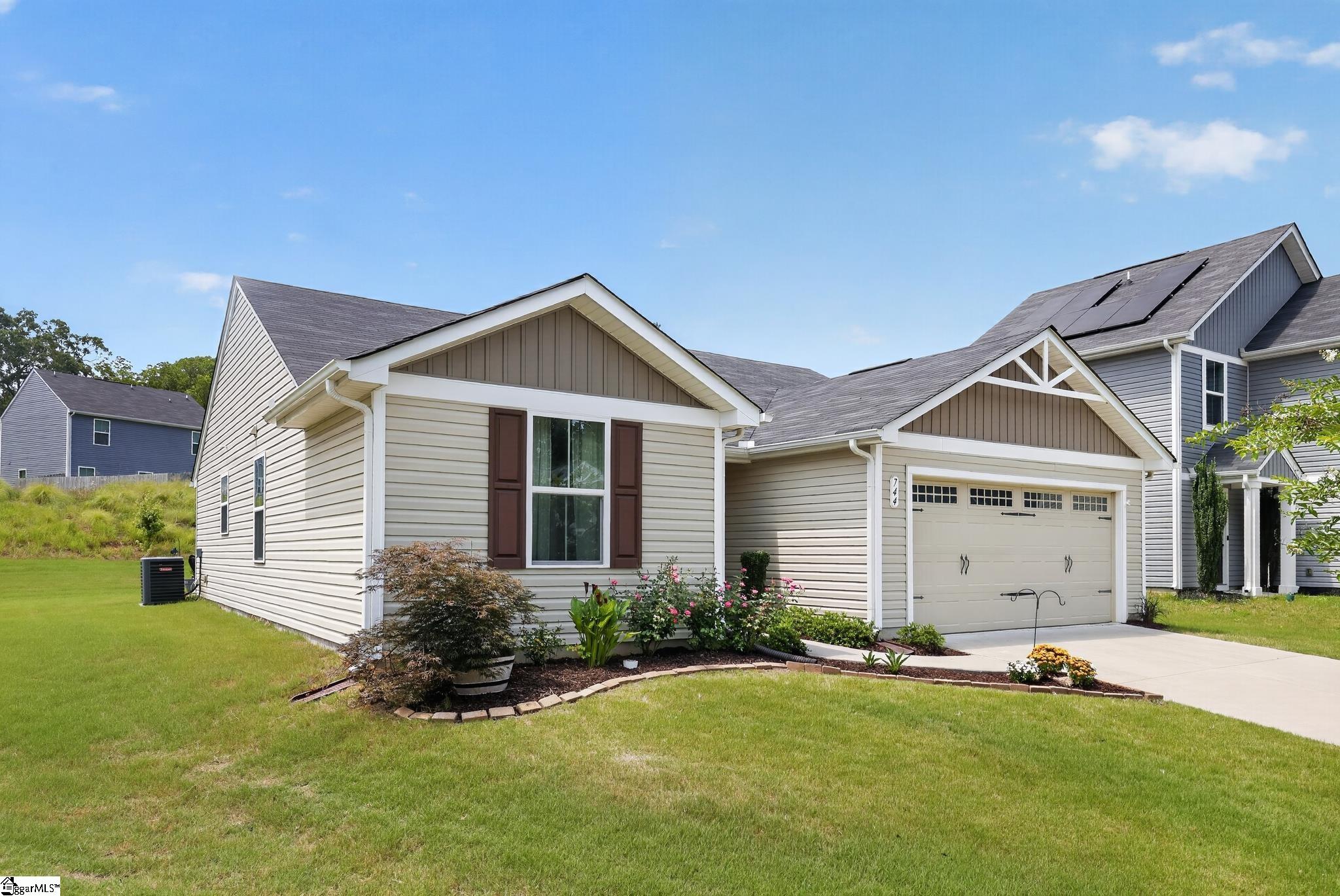 744 Parkside Drive Woodruff, SC 29388