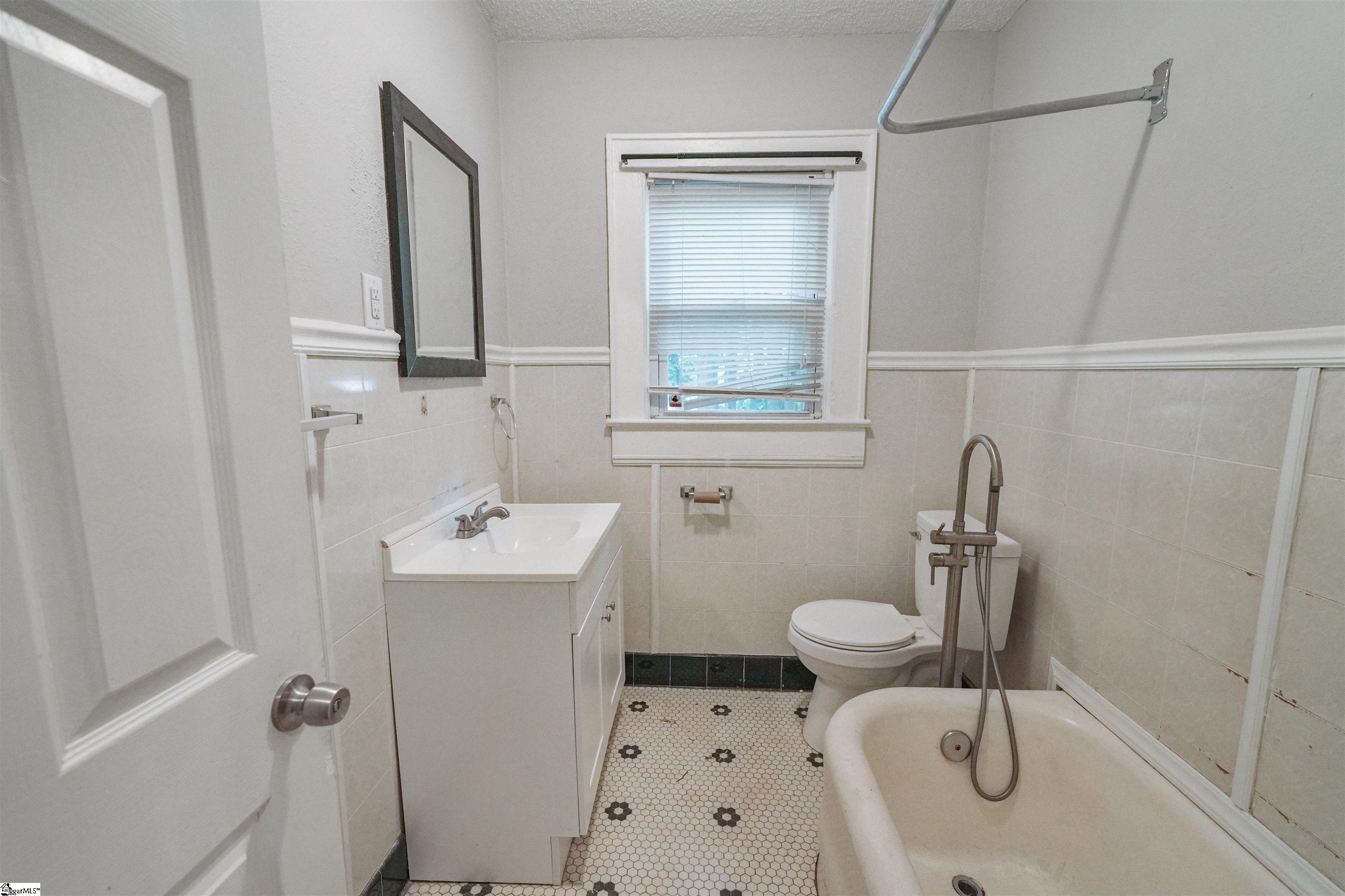 540 Union Street Spartanburg, SC 29306