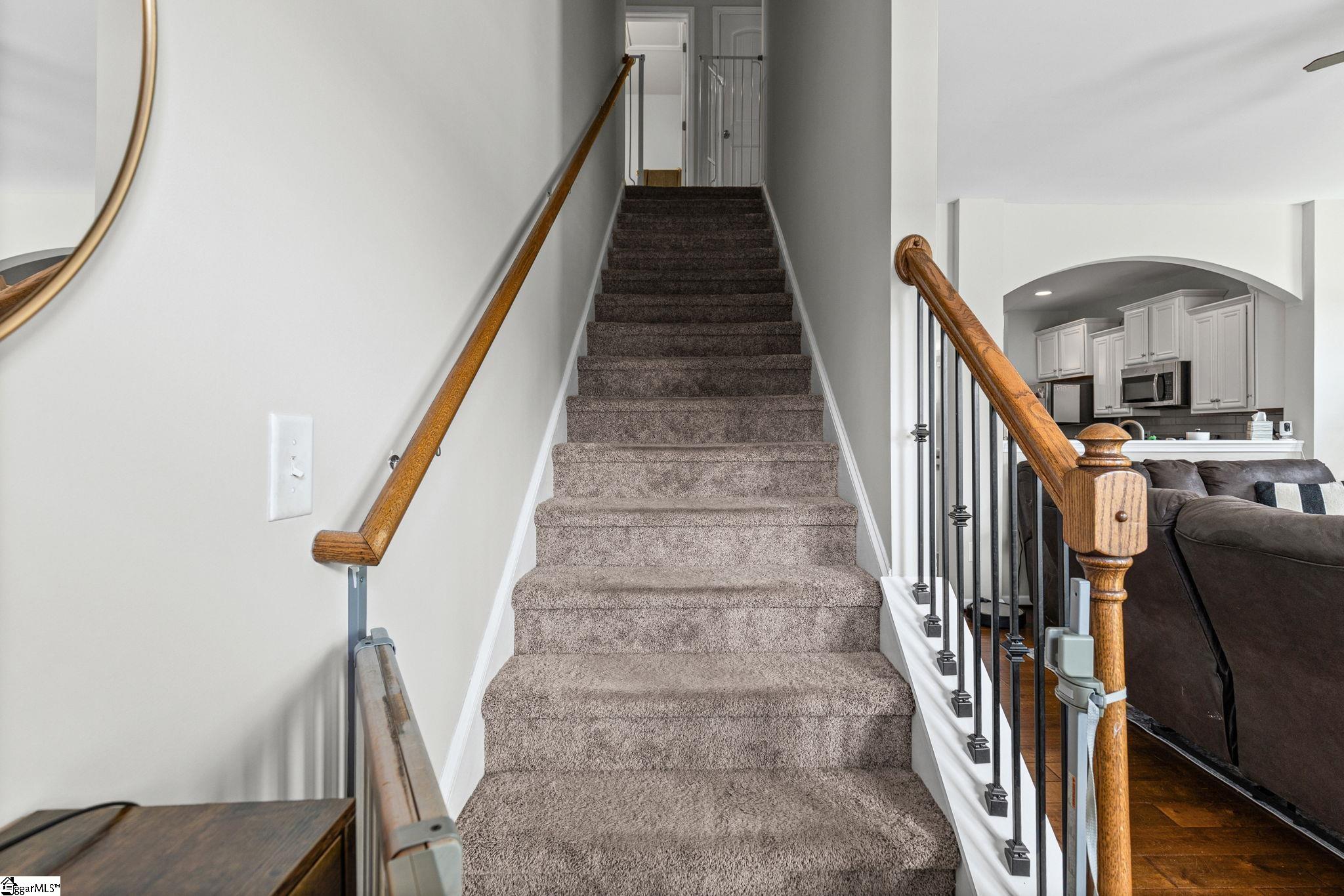 102 Dunsborough Drive Simpsonville, SC 29680