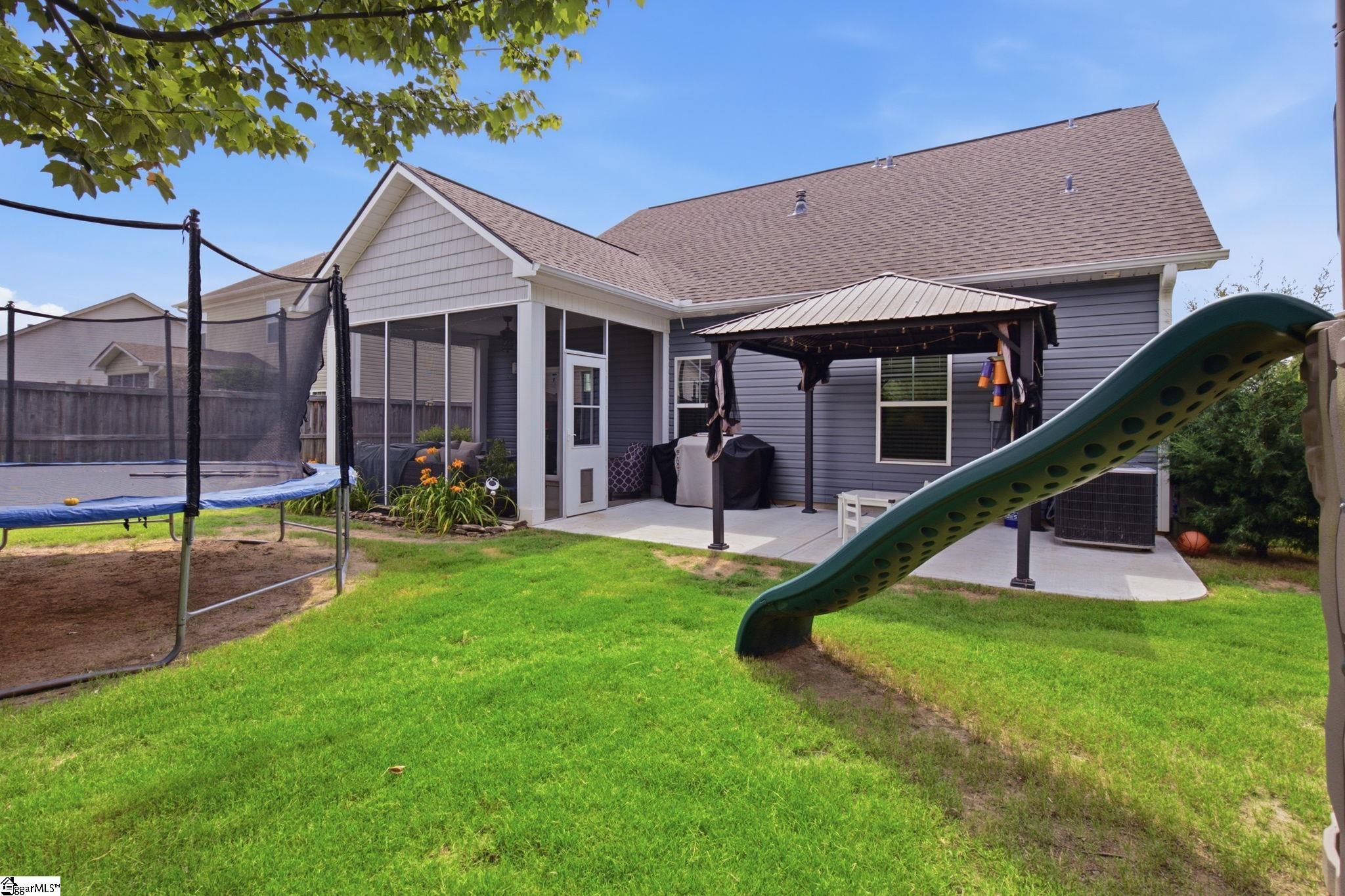 102 Dunsborough Drive Simpsonville, SC 29680