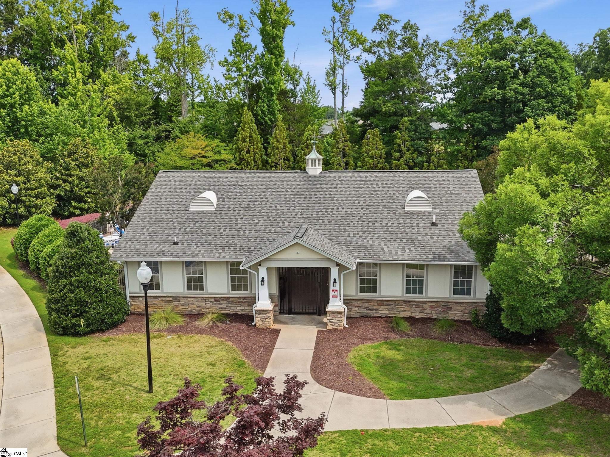 102 Dunsborough Drive Simpsonville, SC 29680