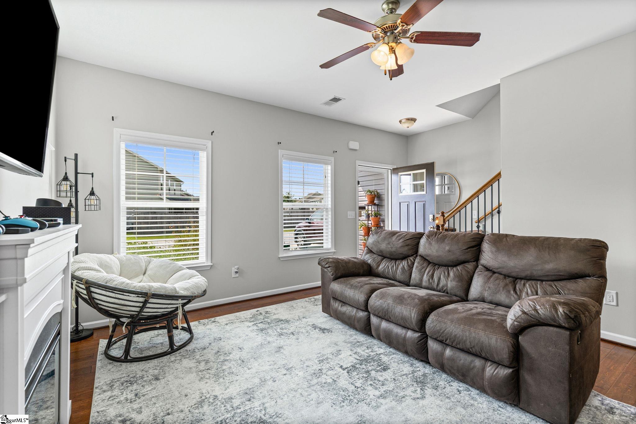 102 Dunsborough Drive Simpsonville, SC 29680