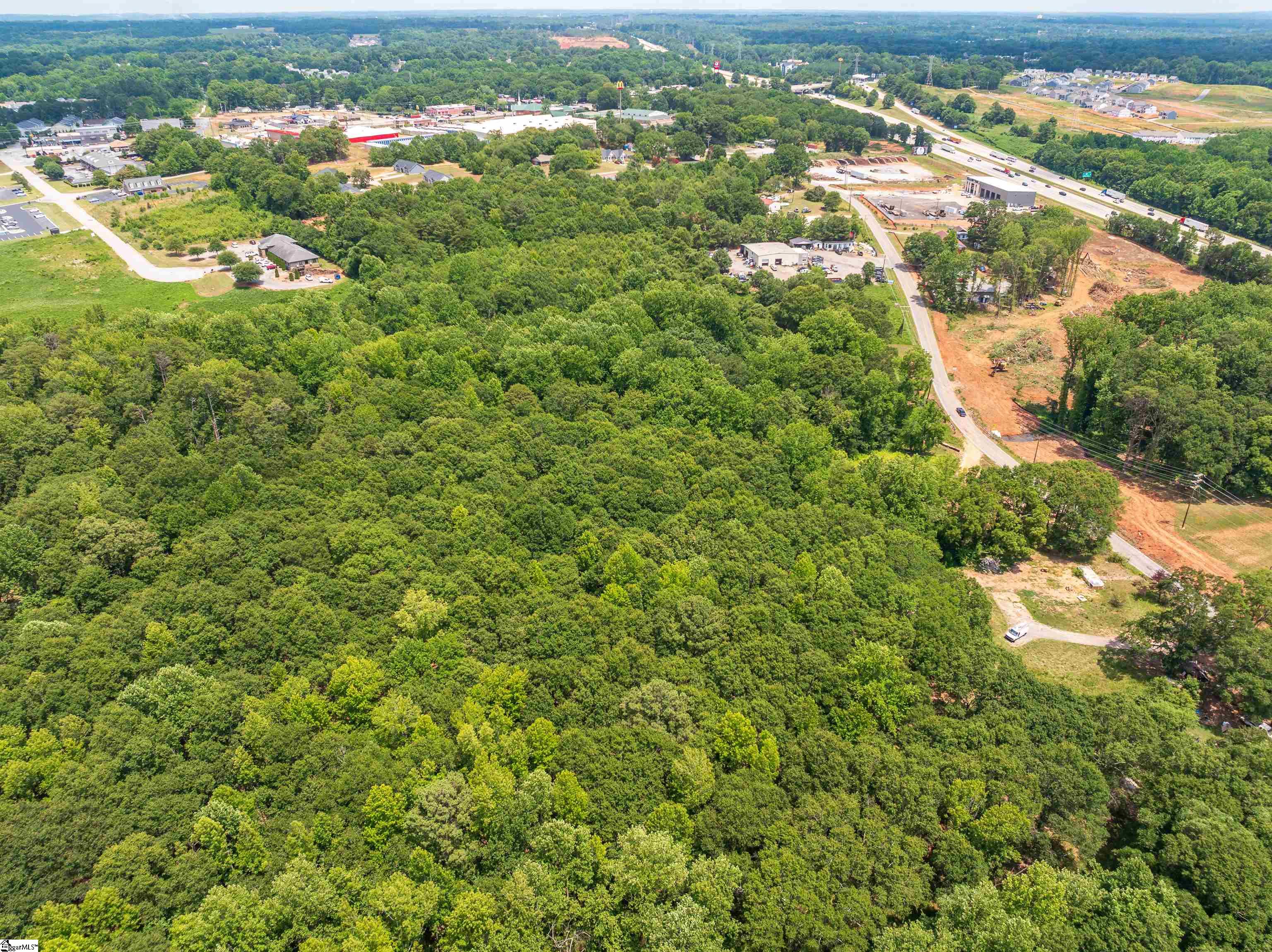 270 4th Street Boiling Springs, SC 29316