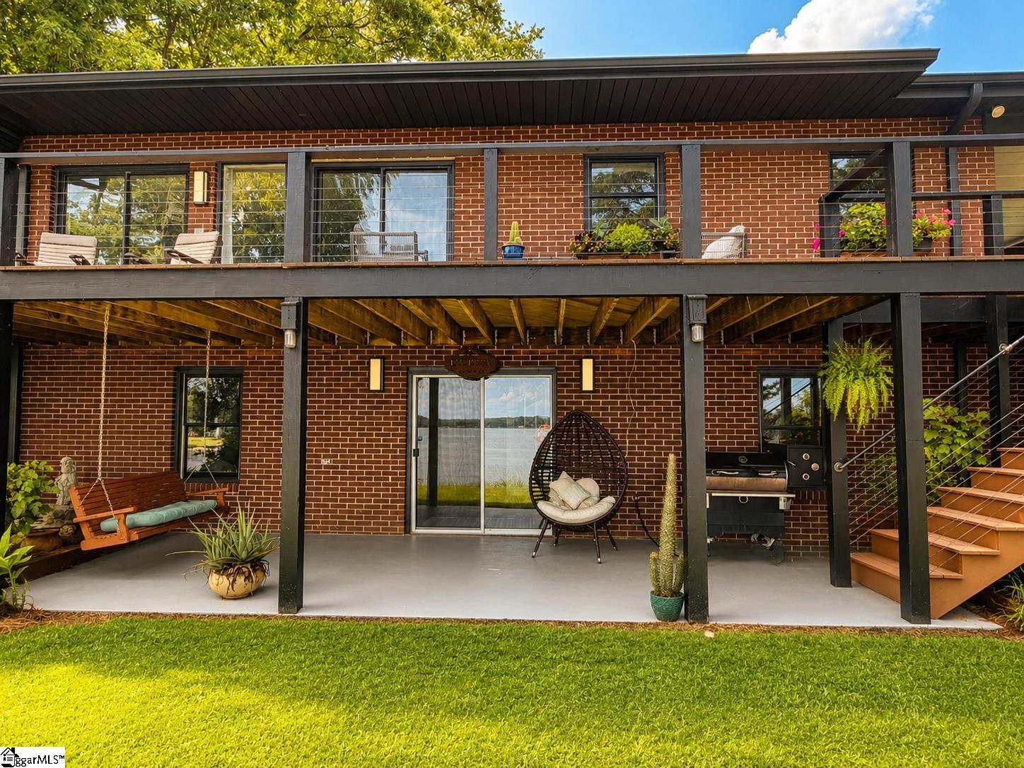 522 Sandshore Drive Greenwood, SC 29649