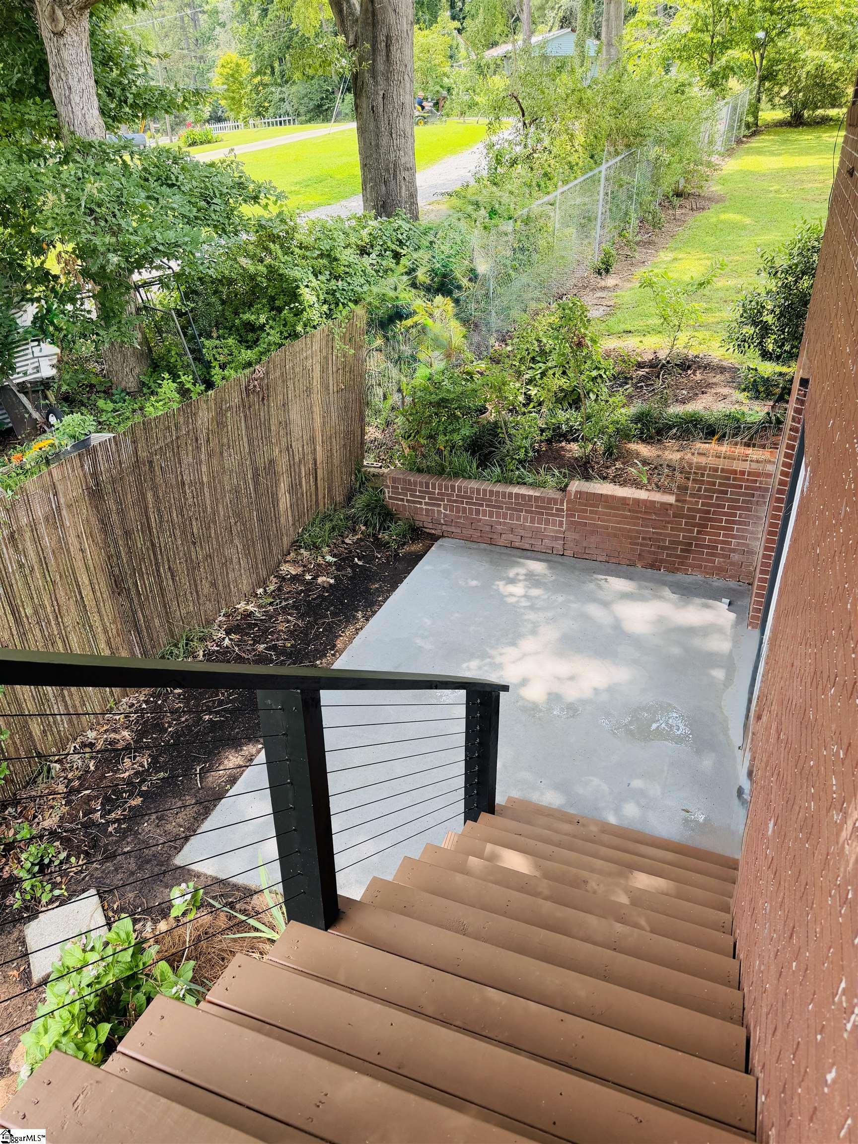 522 Sandshore Drive Greenwood, SC 29649