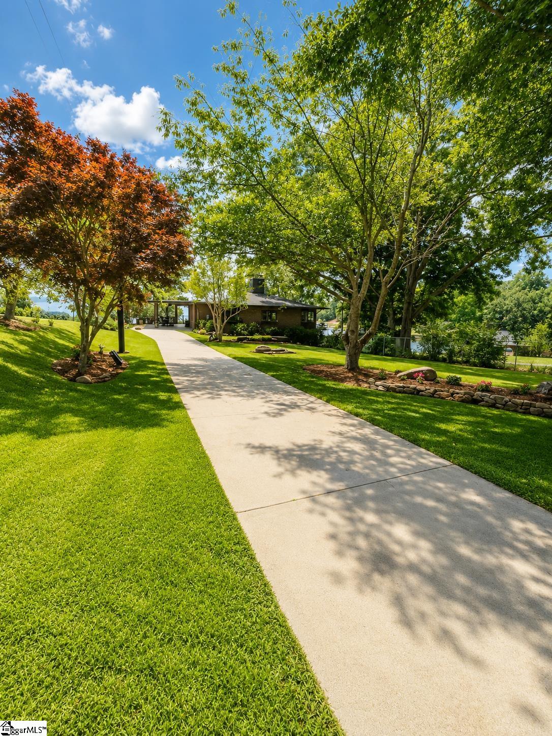 522 Sandshore Drive Greenwood, SC 29649
