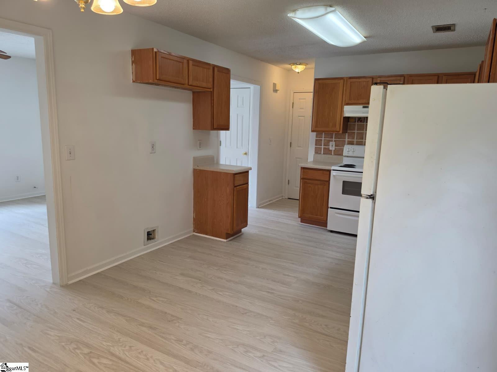613 Golden Springs Lane Liberty, SC 29657-3321